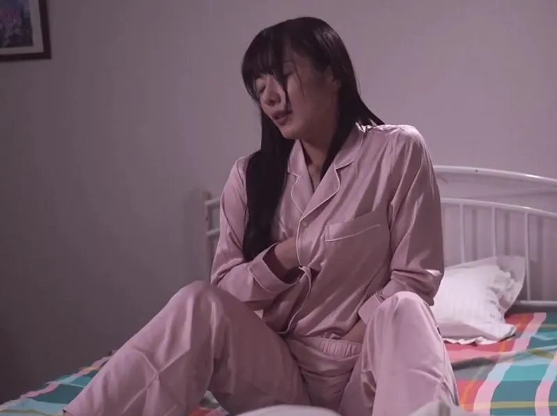 Thẩm du hàng đêm vì anh xã bỏ bê, người vợ quyết định tìm đến ứng dụng hèn hò
